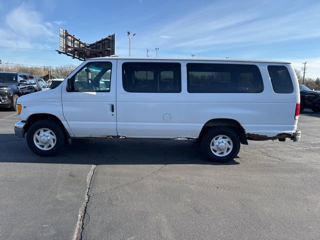 Used 2001 Ford E-350 and Econoline 350 XLT RWD image 5
