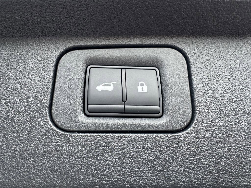 New 2026 Nissan Armada PRO-4X image 17
