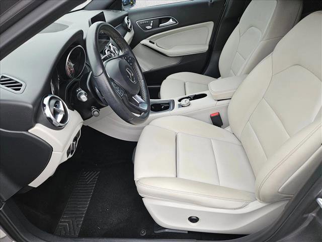 Used 2018 Mercedes-Benz GLA 250 image 11