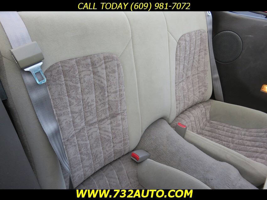 Used 2001 Chevrolet Camaro LT RWD image 21