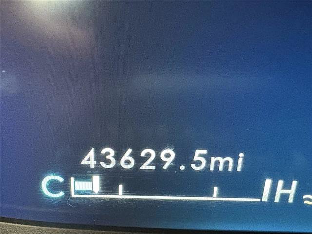 Used 2023 Lincoln Aviator Reserve RWD image 6