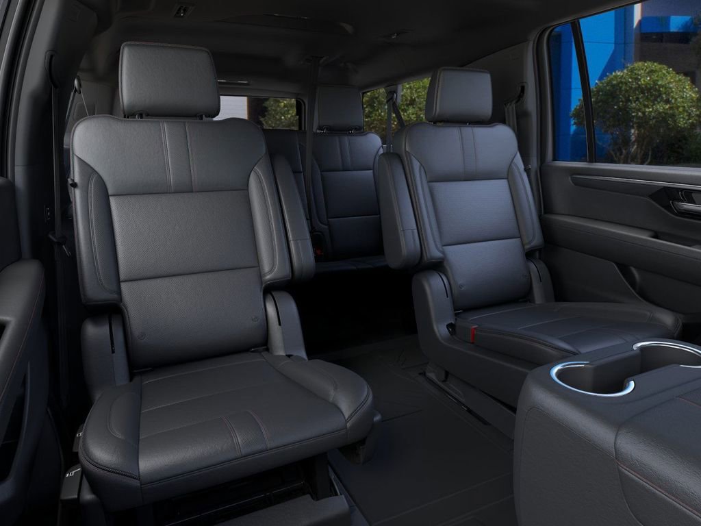 New 2026 Chevrolet Suburban RST image 17