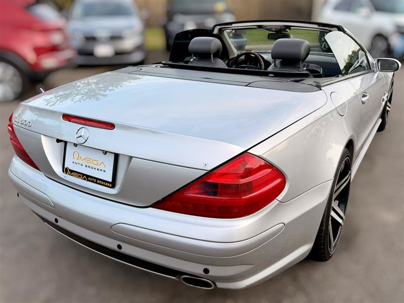 Used 2005 Mercedes-Benz SL 500 w/ AMG Sport Pkg image 10