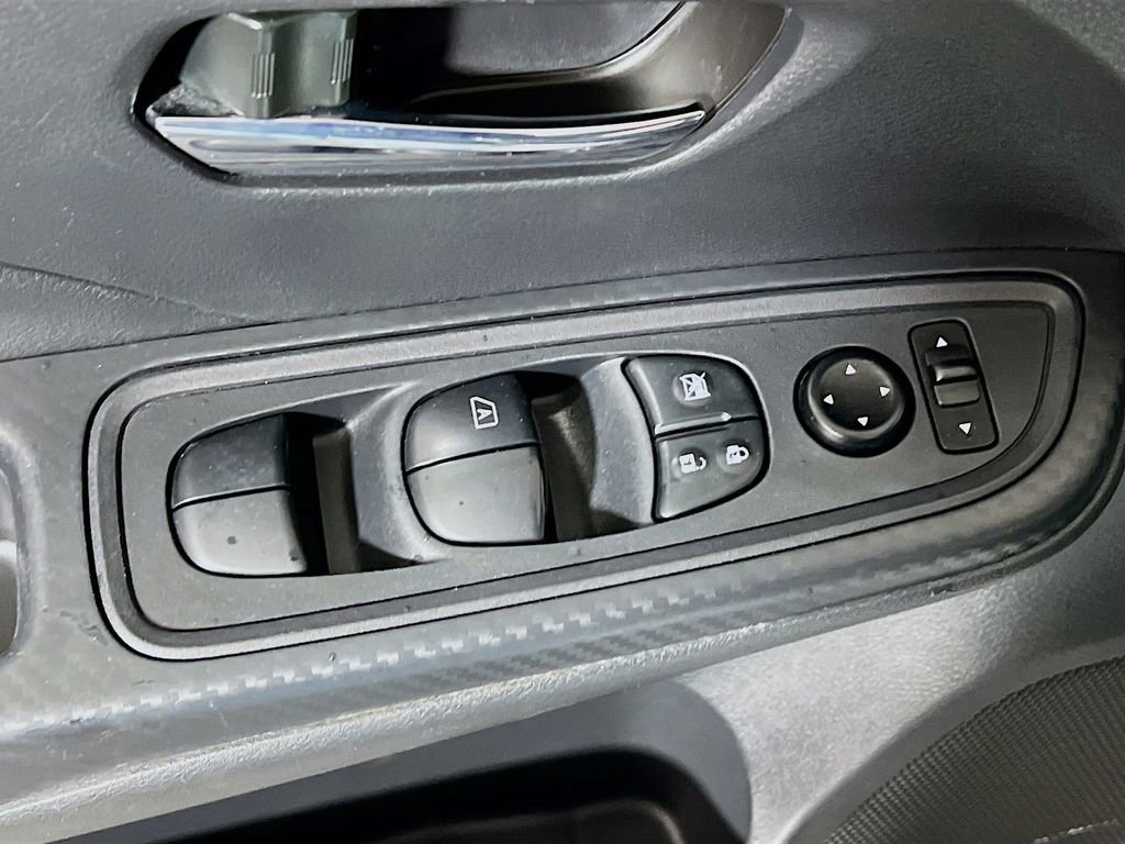Used 2024 Nissan Versa SV FWD image 16
