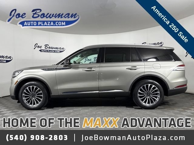 Used 2023 Lincoln Aviator AWD w/ Premium Package image 1