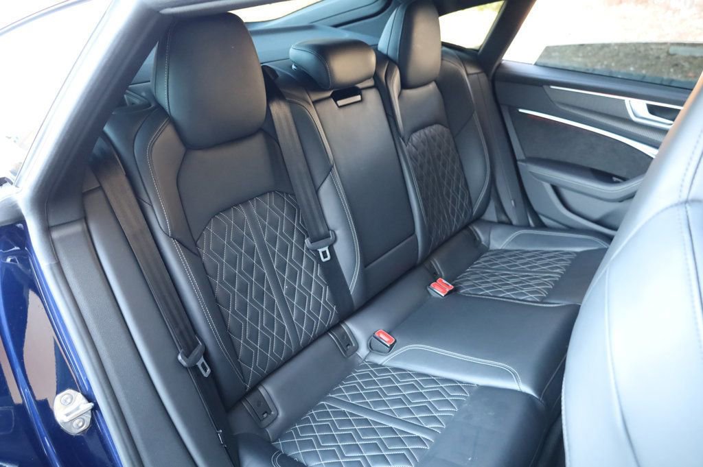 Used 2021 Audi S7 Prestige w/ Prestige Package image 21