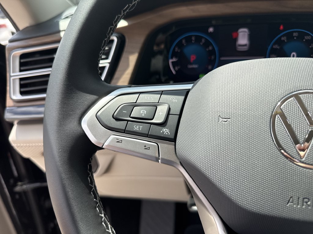 New 2026 Volkswagen Atlas SE FWD image 7