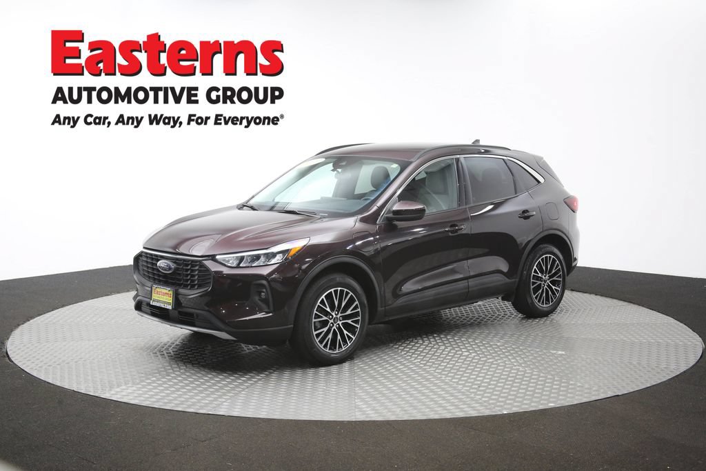 Used 2023 Ford Escape SE FWD image 57