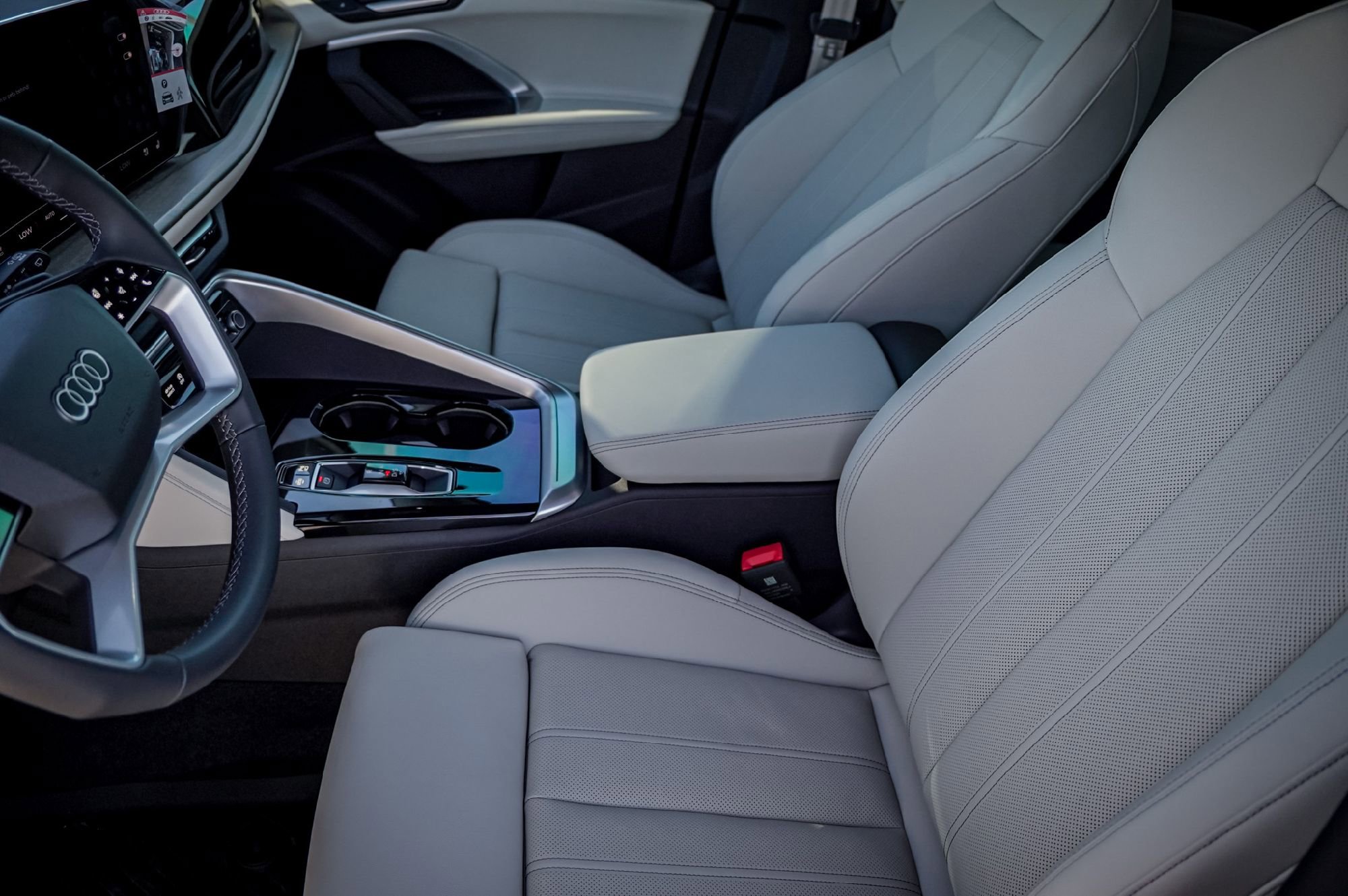 New 2025 Audi Q5 Premium Plus image 9