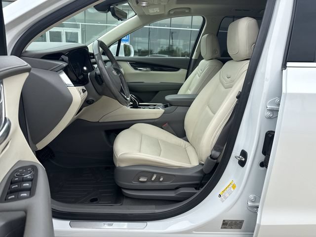 Used 2020 Cadillac XT6 Premium Luxury AWD/4WD image 9