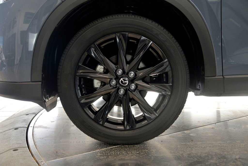 Used 2023 MAZDA CX-5 Carbon Edition image 10