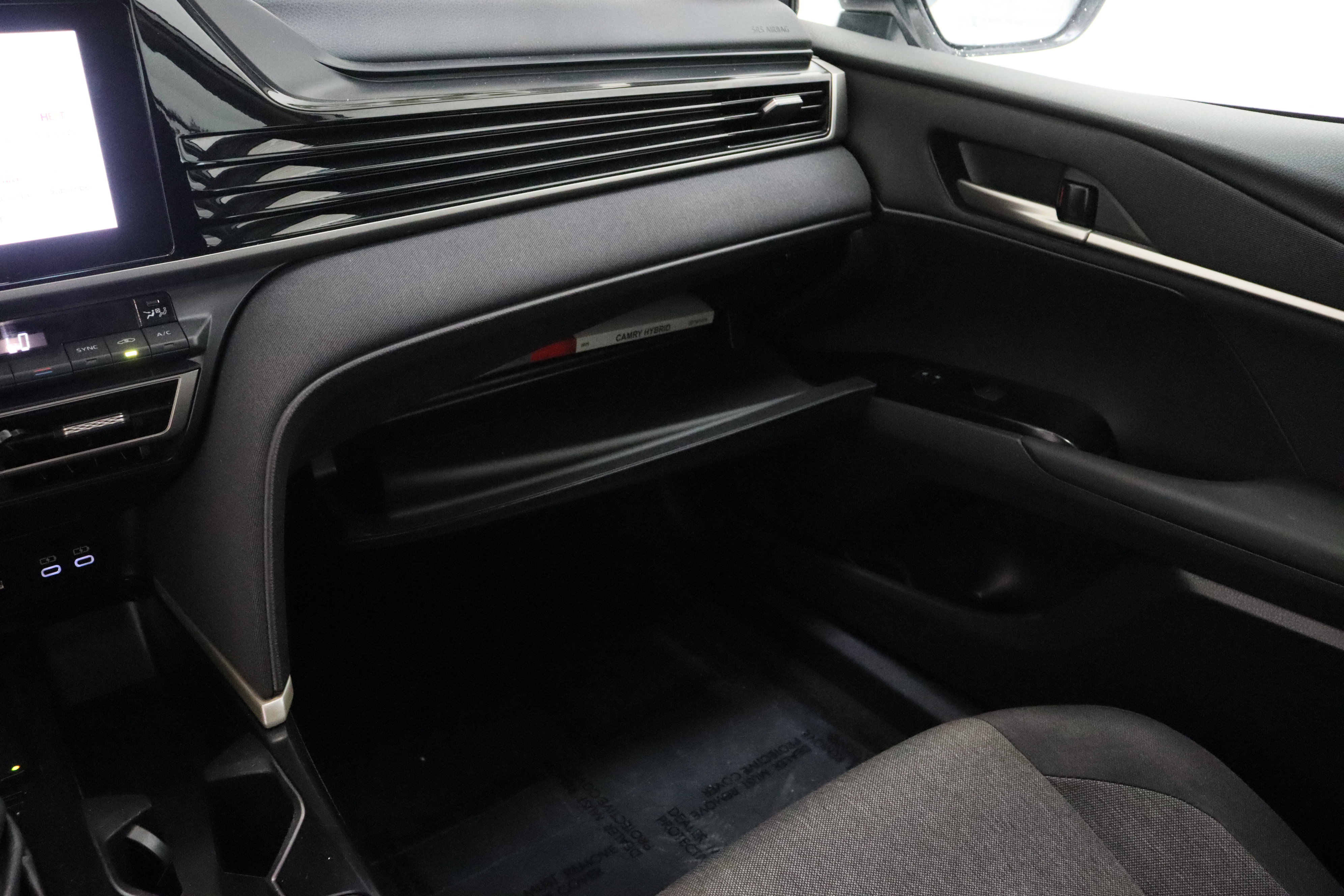 Certified 2025 Toyota Camry LE image 22