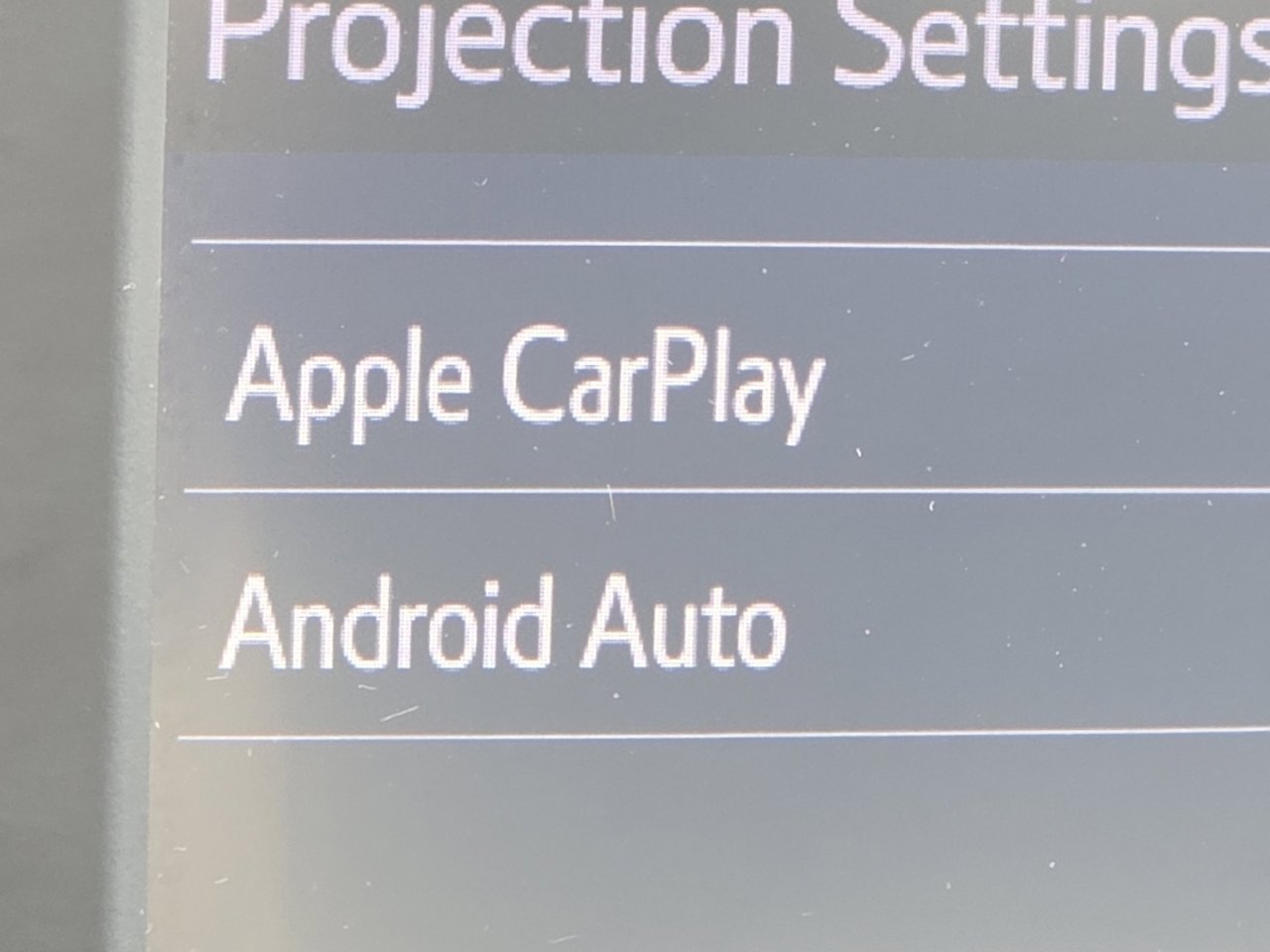 Used 2022 Toyota RAV4 XLE Premium image 4