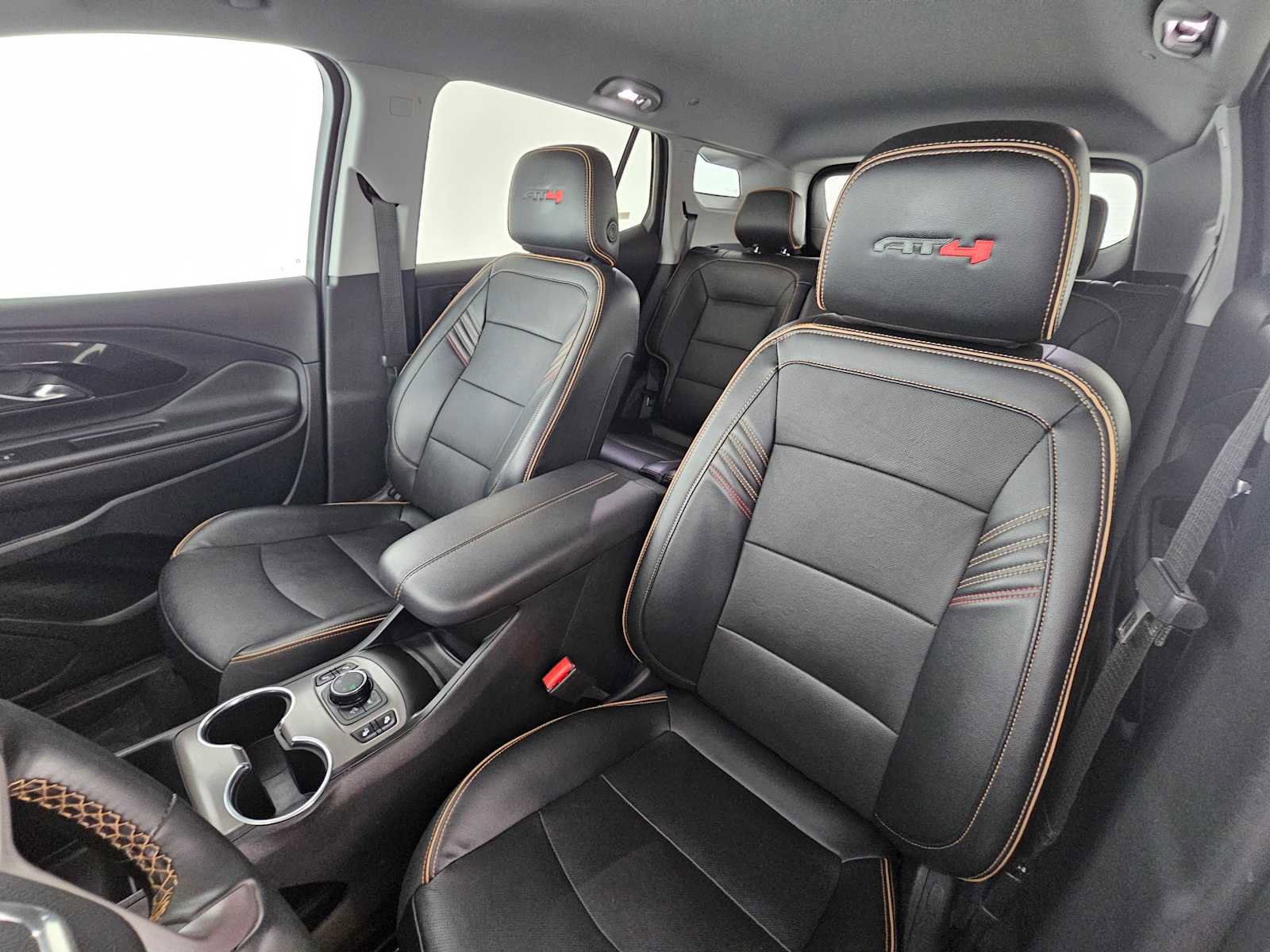 Used 2023 GMC Terrain AT4 image 21