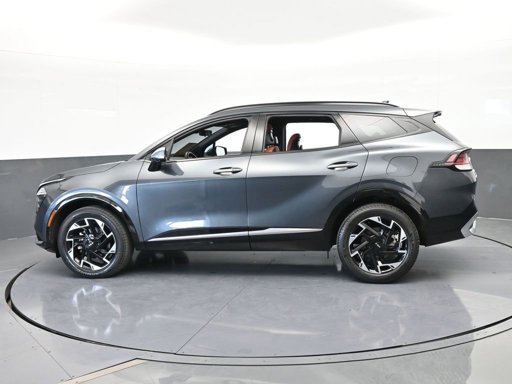 Used 2024 Kia Sportage SX image 3