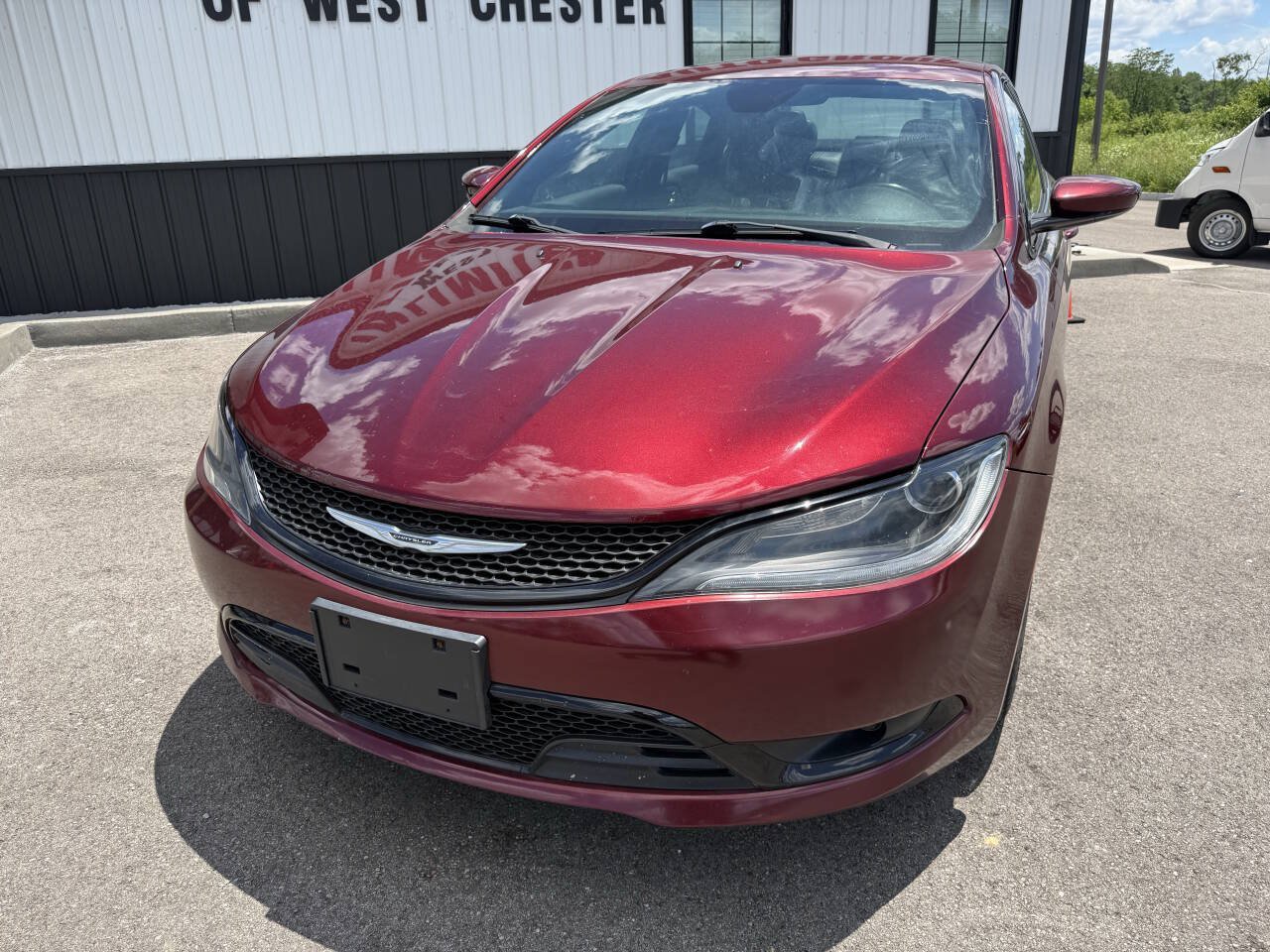 Used 2015 Chrysler 200 S w/ Comfort Group FWD image 2