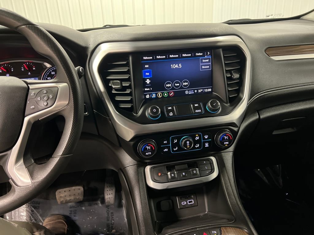 Certified 2023 GMC Acadia SLE w/ Driver Convenience Package image 19