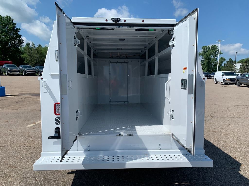 New 2025 Chevrolet Express 3500 Work Van w/ Power Convenience Package RWD image 19