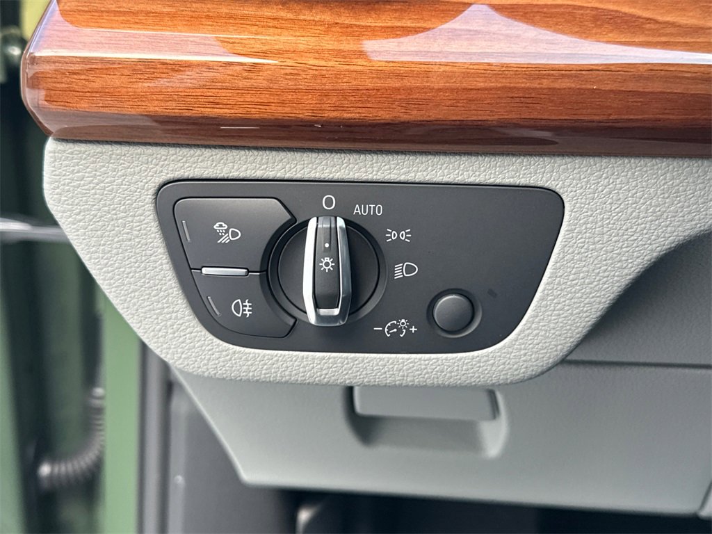 Used 2024 Audi Q5 e Premium image 20