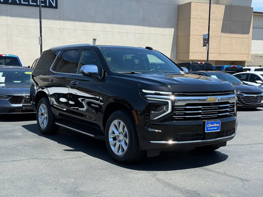 Used 2025 Chevrolet Tahoe Premier AWD/4WD image 5