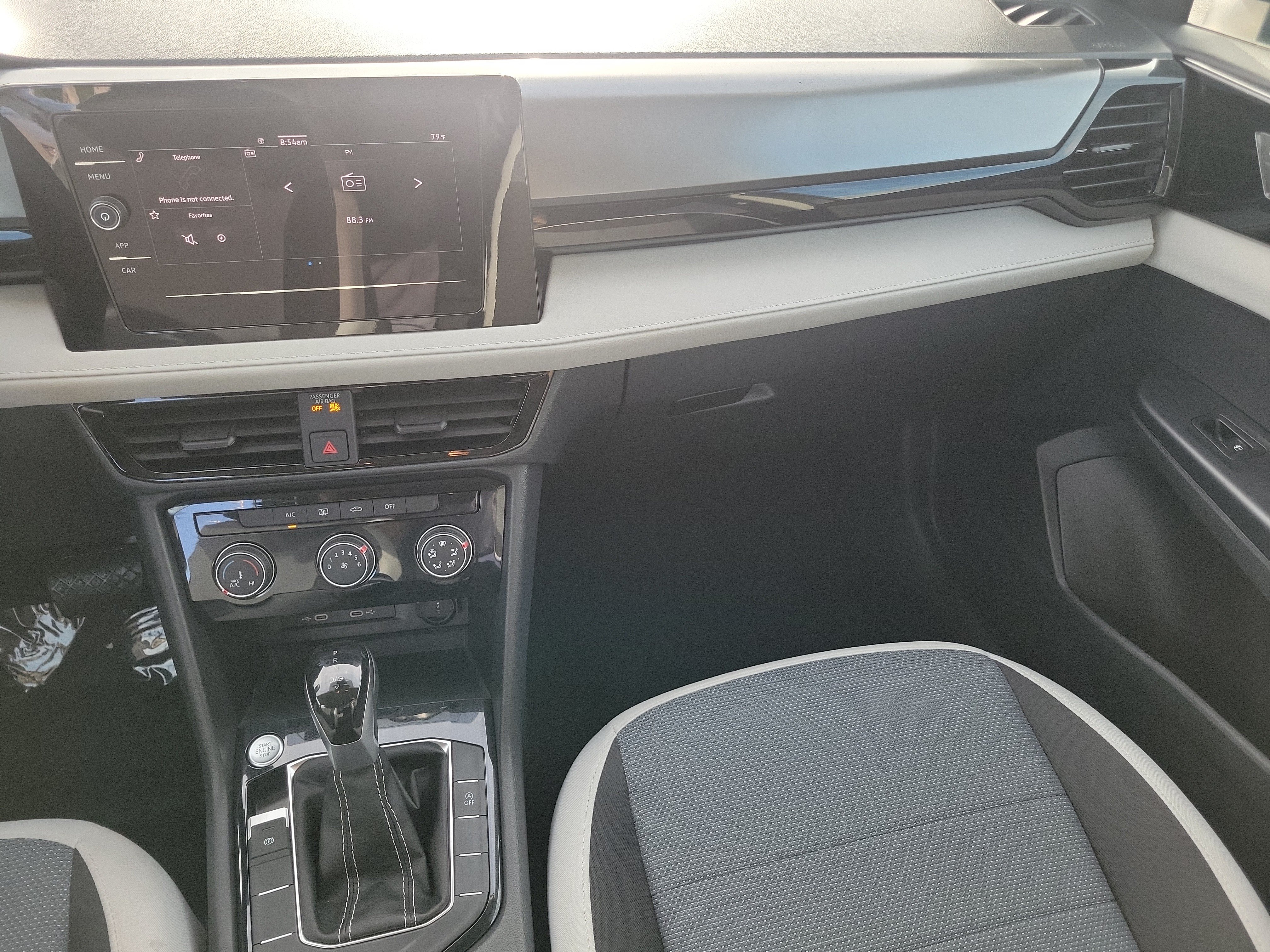 Used 2025 Volkswagen Taos S FWD image 18