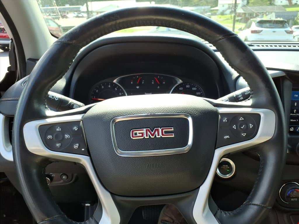 Used 2019 GMC Terrain SLT w/ Preferred Package AWD/4WD image 18