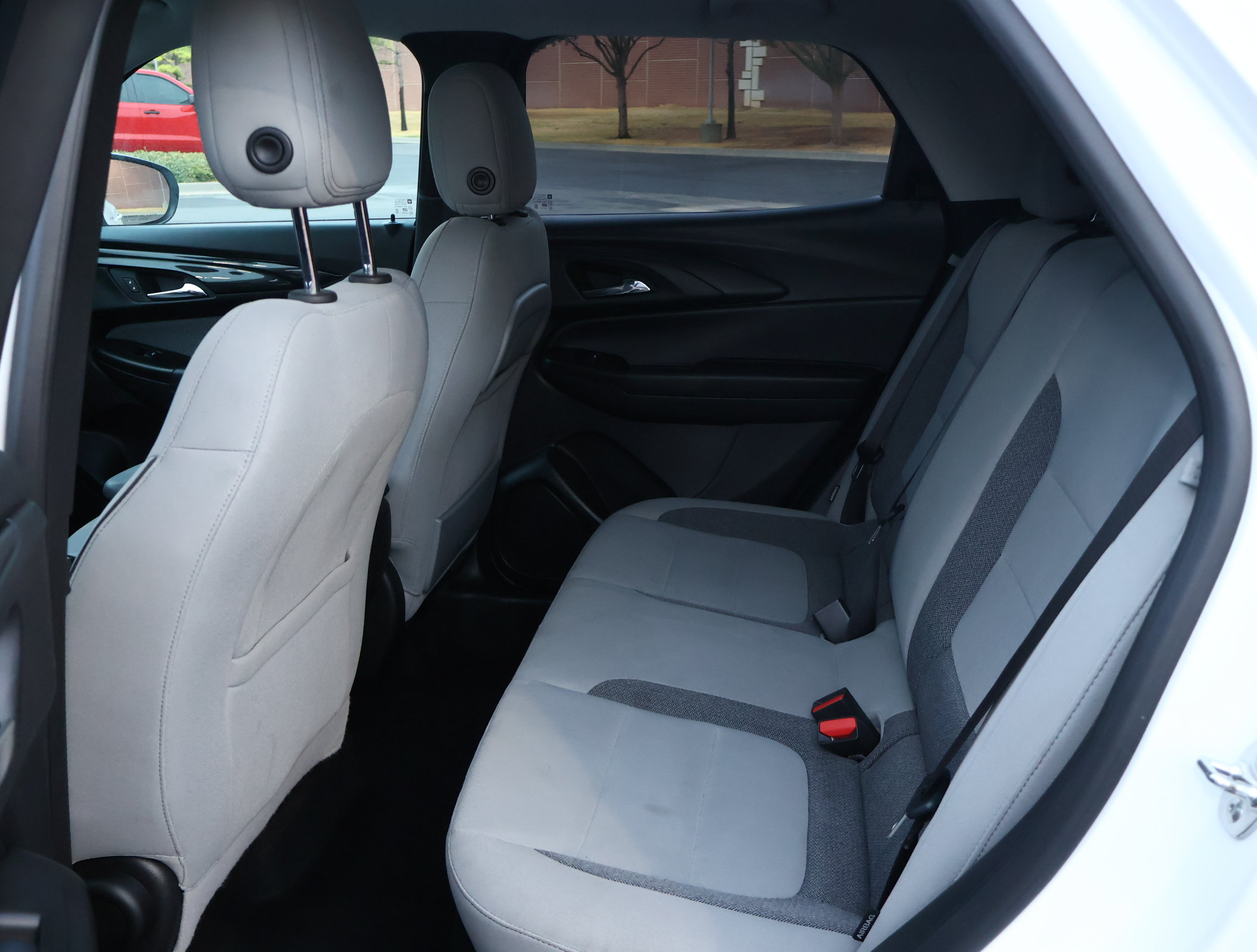 Used 2025 Chevrolet TrailBlazer LT FWD image 19