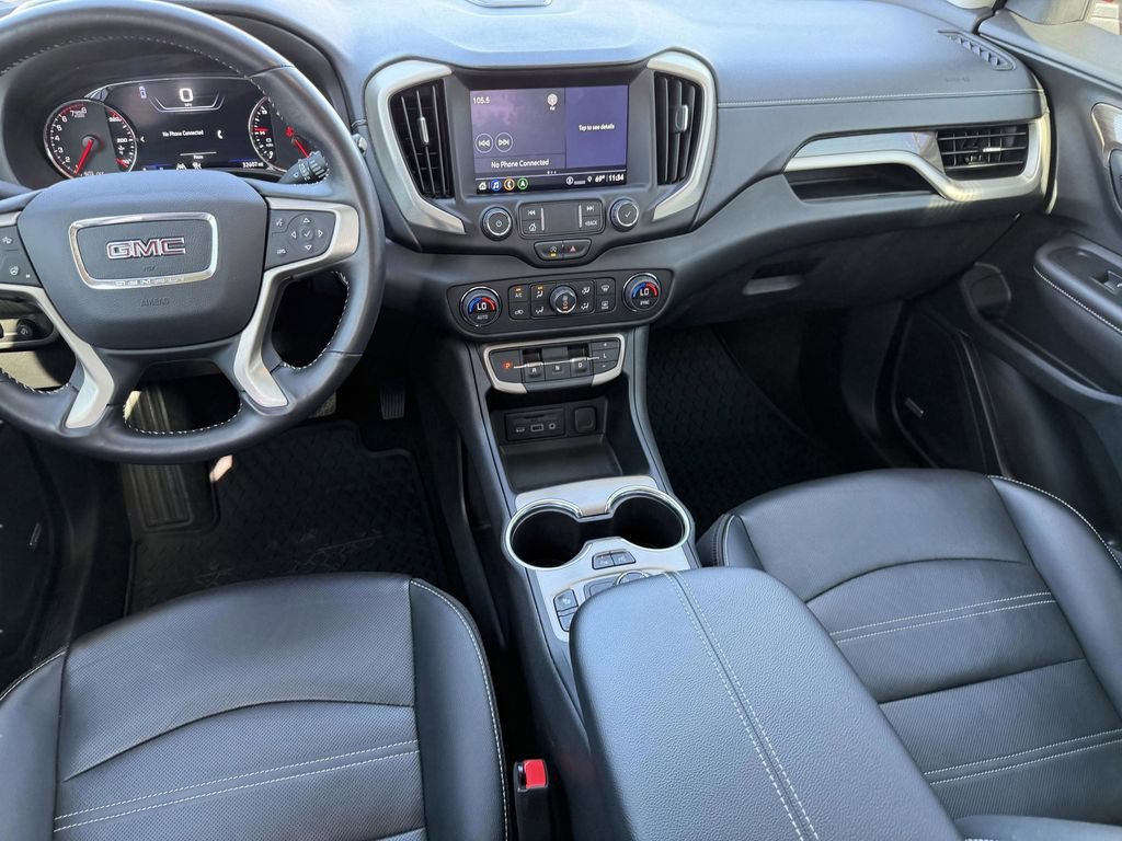 Used 2022 GMC Terrain Denali w/ Denali Premium Package image 14