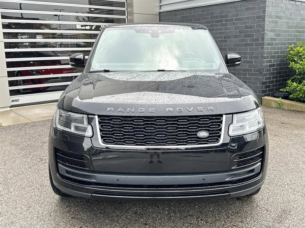 Certified 2021 Land Rover Range Rover SV Autobiography Dynamic image 2