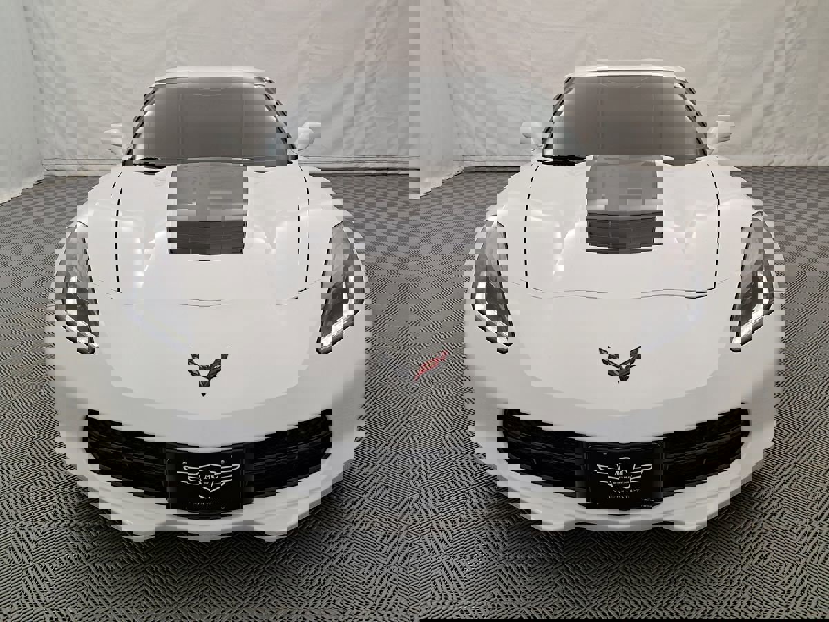 Used 2019 Chevrolet Corvette Stingray Coupe w/ Carbon Flash Badge Package image 9