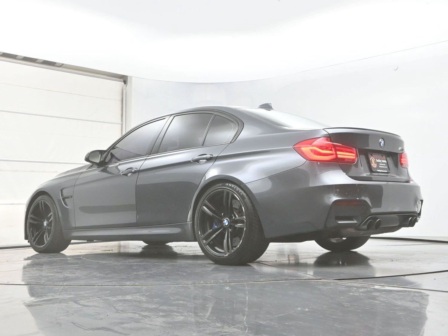 Used 2017 BMW M3 RWD image 30
