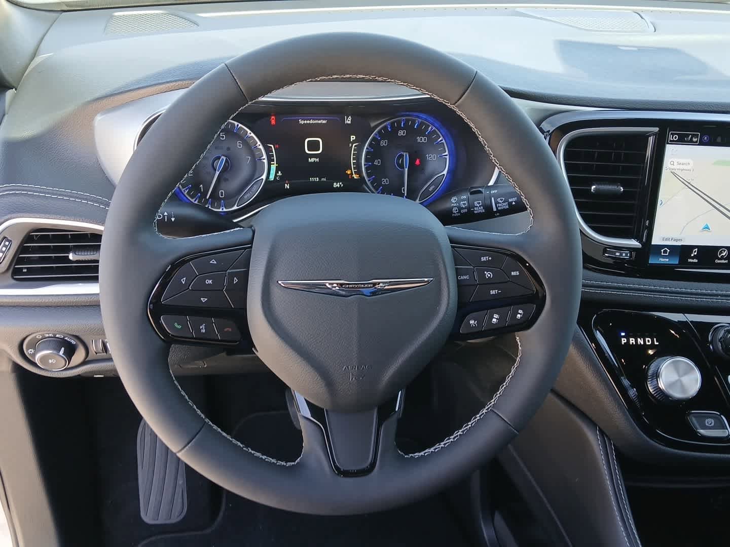 New 2026 Chrysler Pacifica Limited w/ S Appearance Package image 25