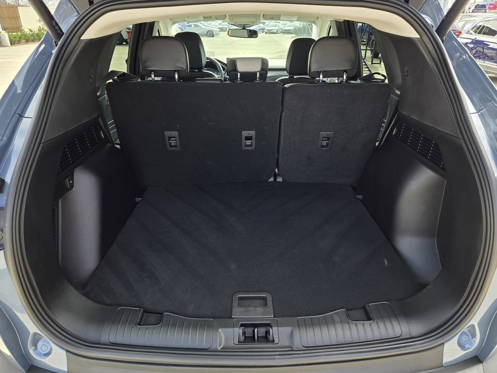 Used 2024 Ford Escape Platinum w/ Premium Technology Package image 19