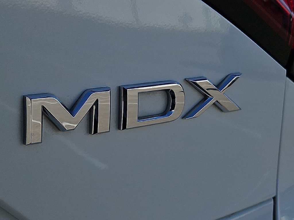 Used 2024 Acura MDX w/ Technology Package FWD image 12