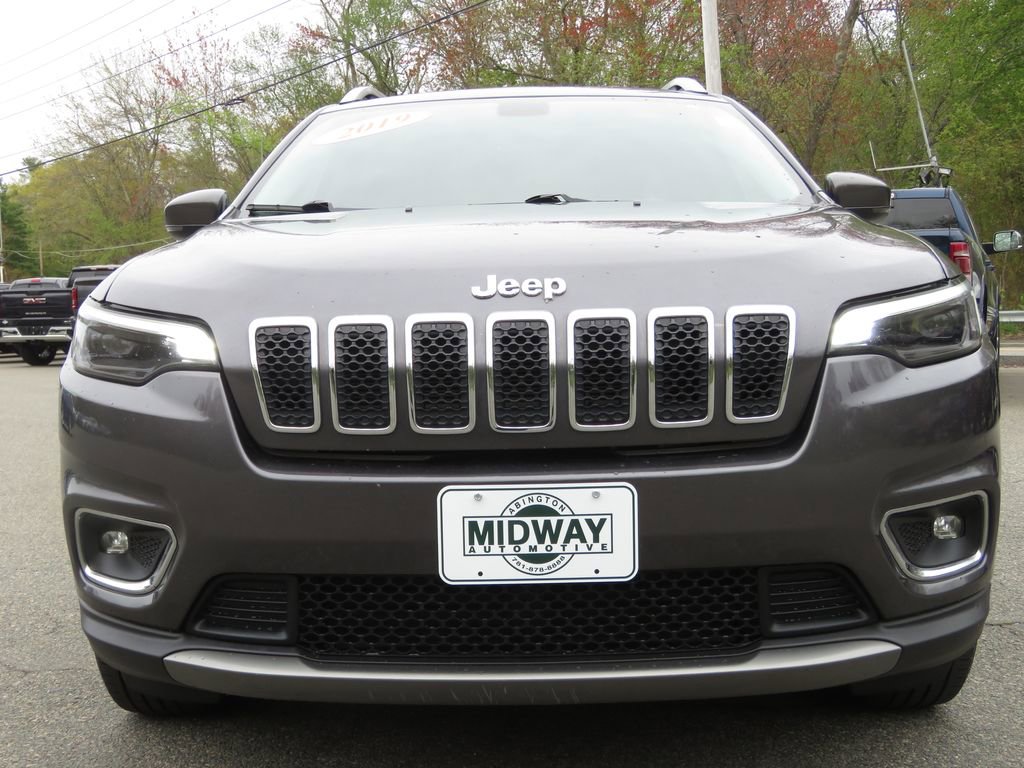 Used 2019 Jeep Cherokee Limited AWD/4WD image 2