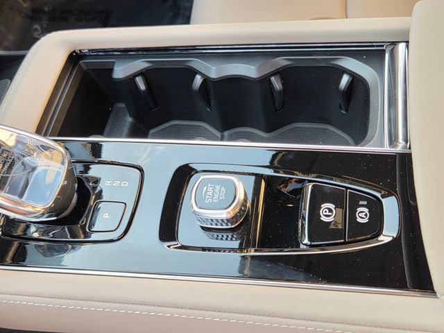 New 2026 Volvo XC90 B6 Plus AWD/4WD image 23
