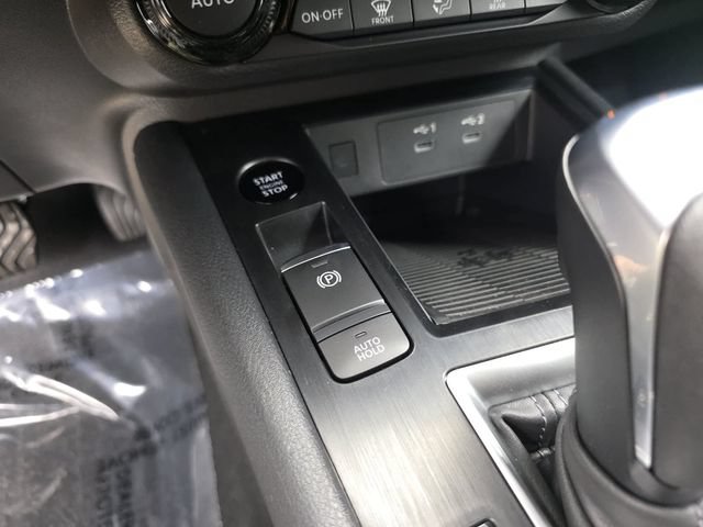 New 2027 Nissan Kicks SV AWD/4WD image 35