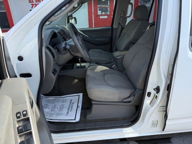 Used 2006 Nissan Frontier SE w/ (P01) Power Pkg RWD image 10