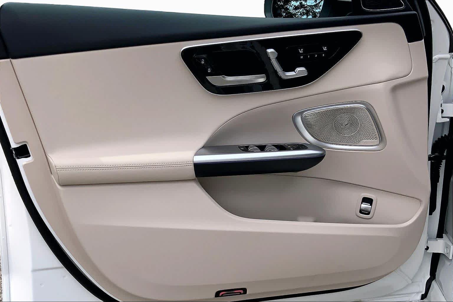 New 2026 Mercedes-Benz C 300 4MATIC Sedan image 14