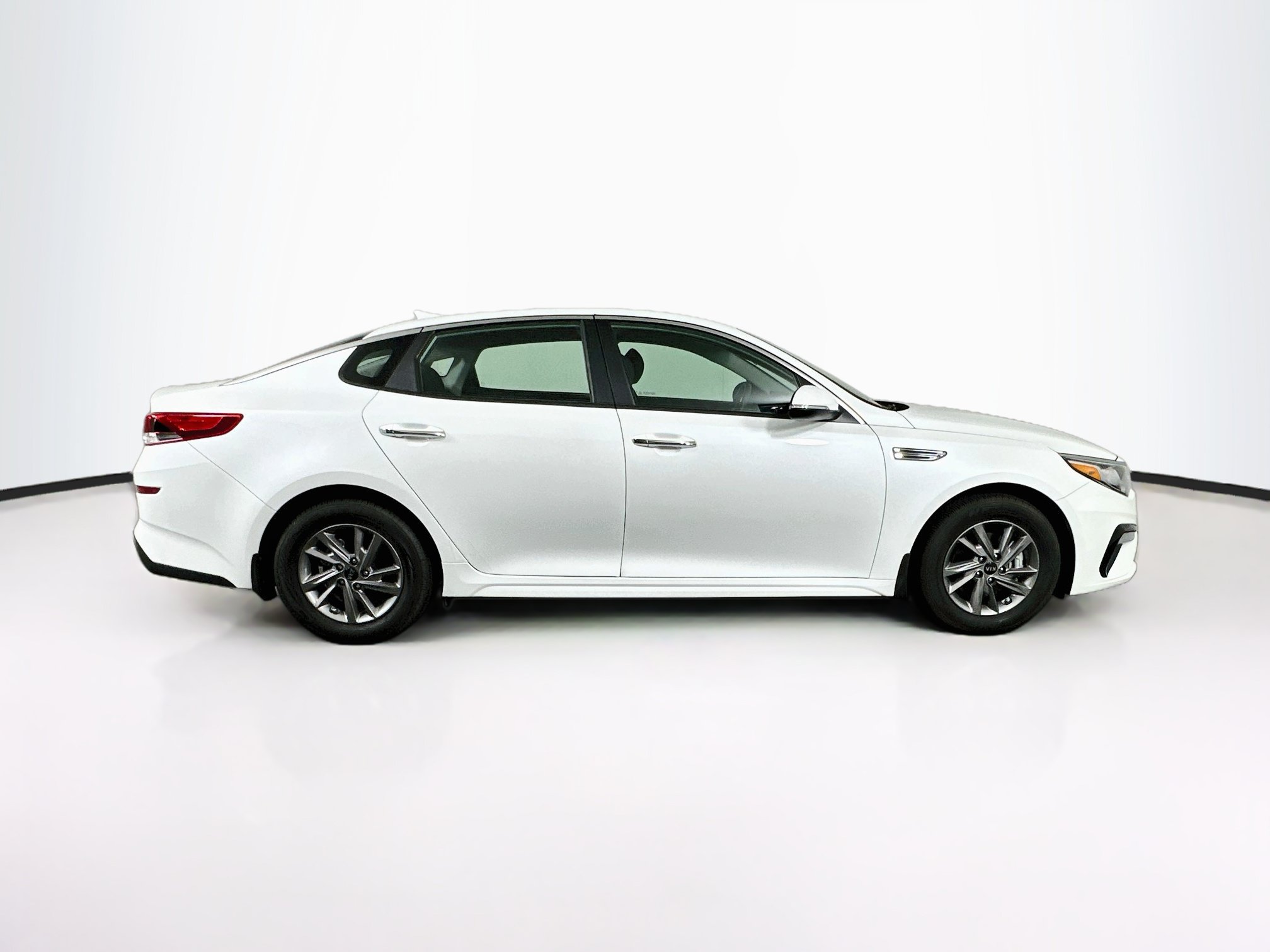 Used 2020 Kia Optima LX FWD image 10