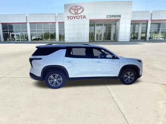 Used 2024 Chevrolet Traverse LT w/ LPO, Floor Liner Package FWD image 6