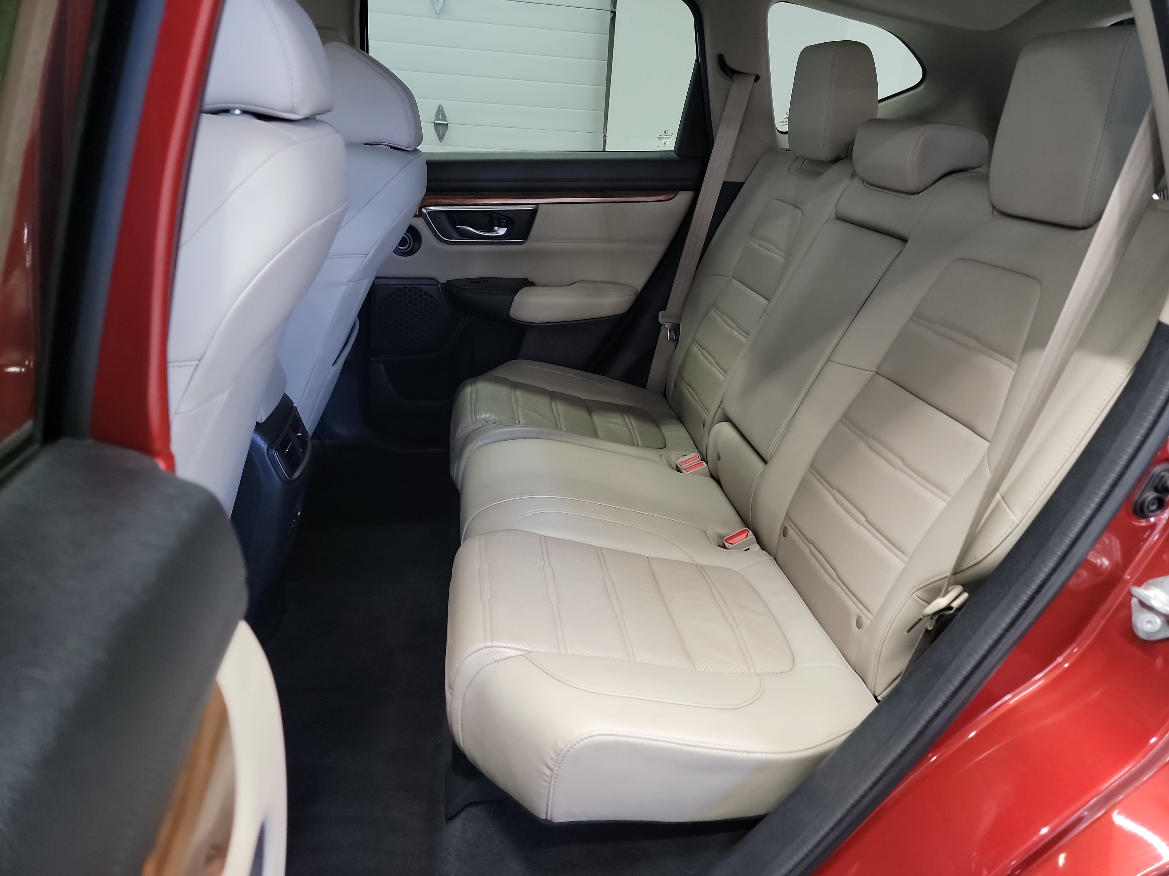 Used 2018 Honda CR-V Touring image 28