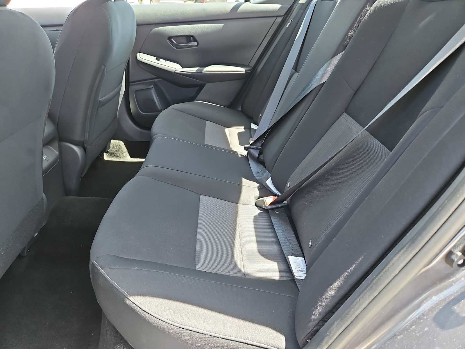 Used 2025 Nissan Sentra SV FWD image 19