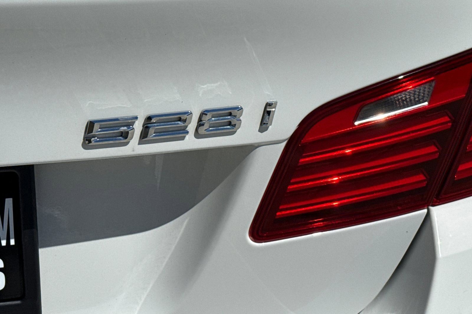 Used 2015 BMW 528i Sedan image 11