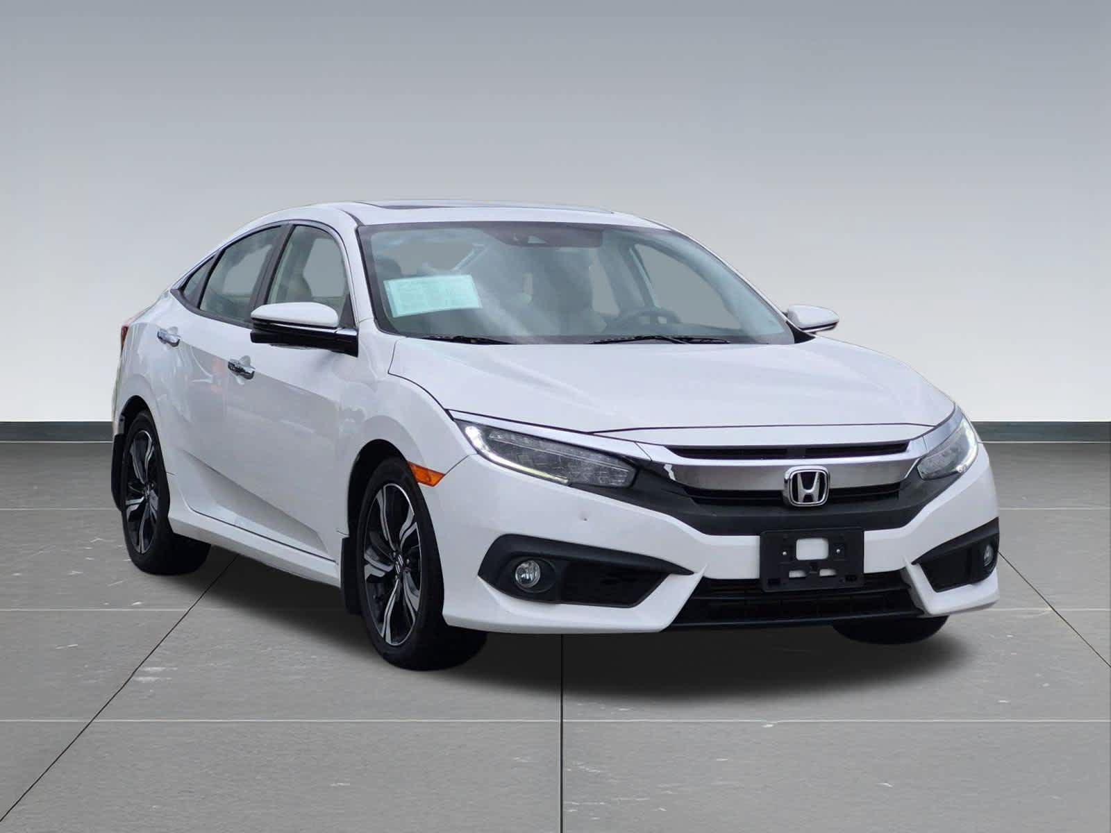 Used 2018 Honda Civic Touring image 8