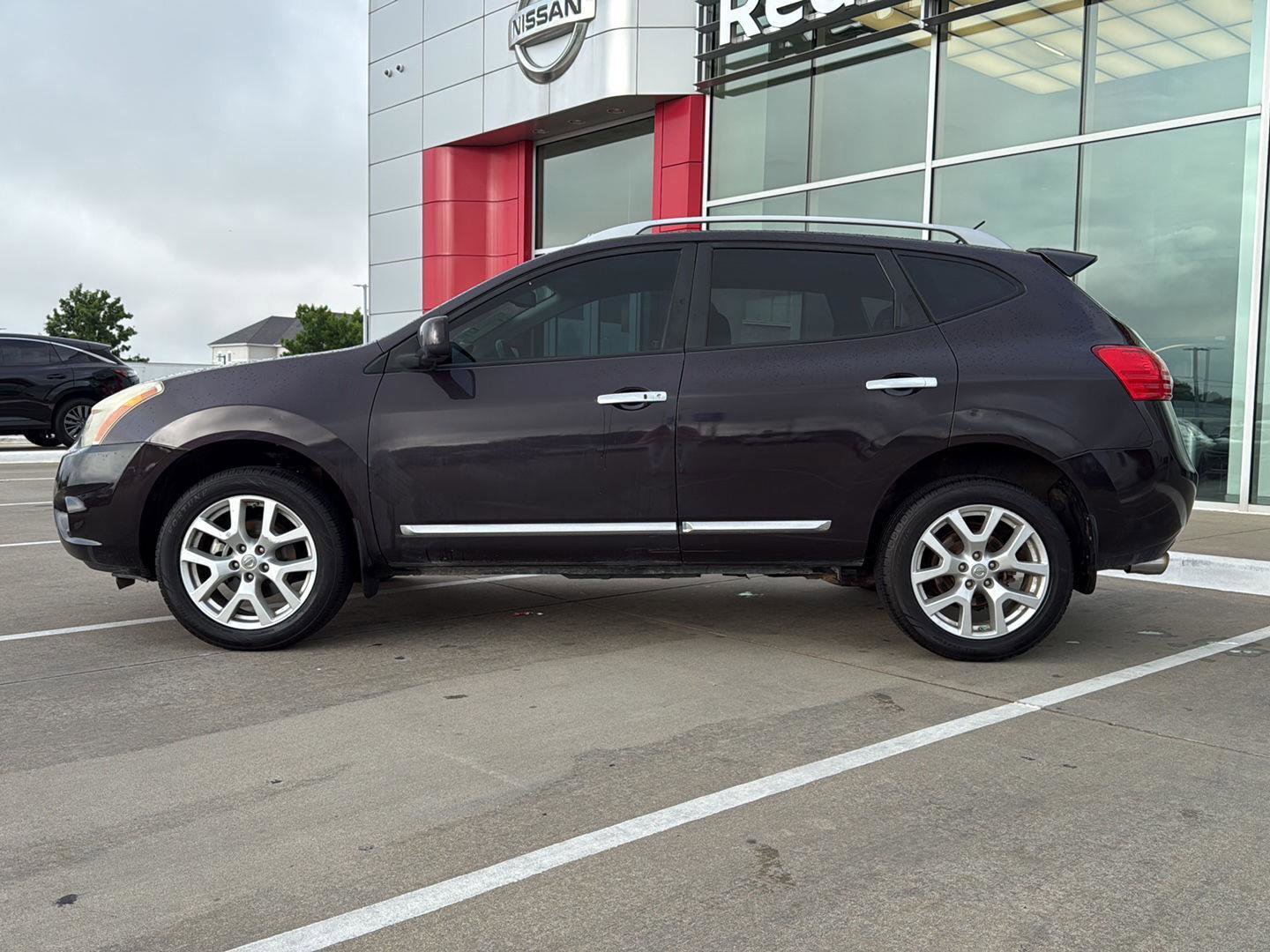Used 2013 Nissan Rogue SL AWD/4WD image 10