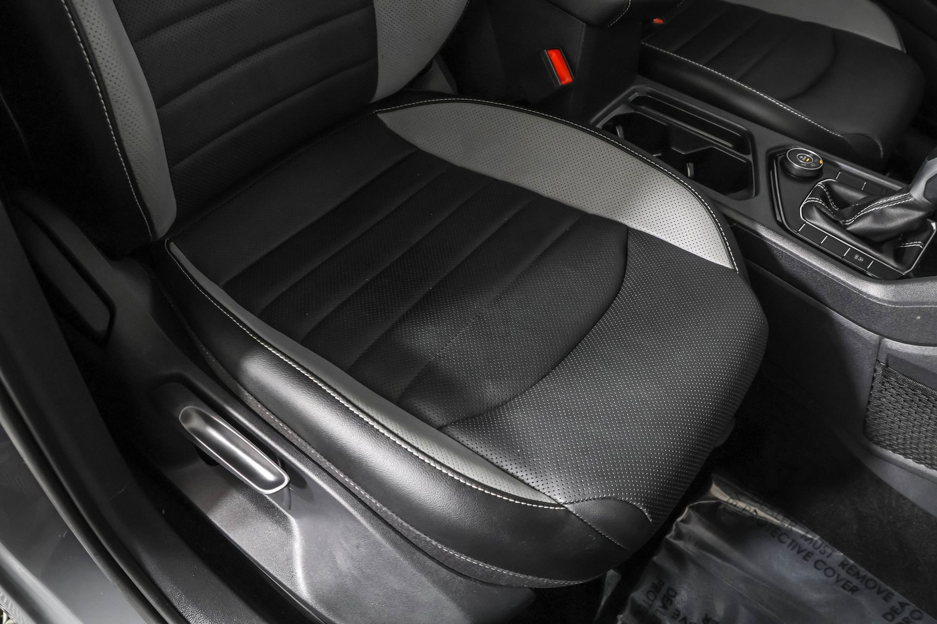 Used 2022 Volkswagen Taos SEL image 45