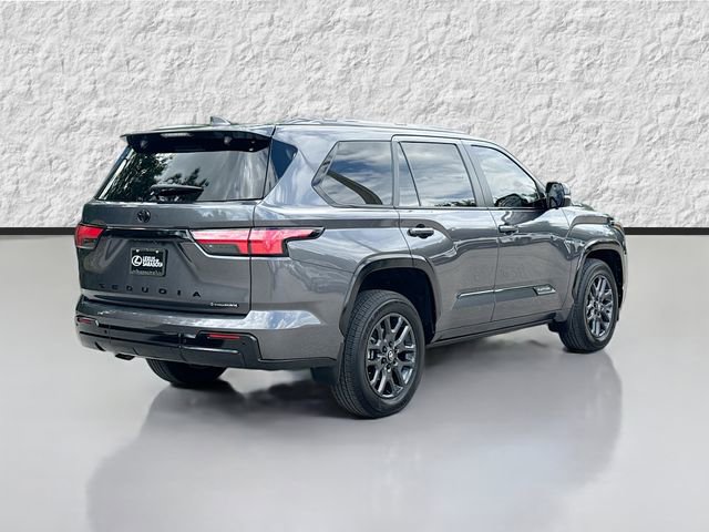 Used 2025 Toyota Sequoia Platinum AWD/4WD image 3