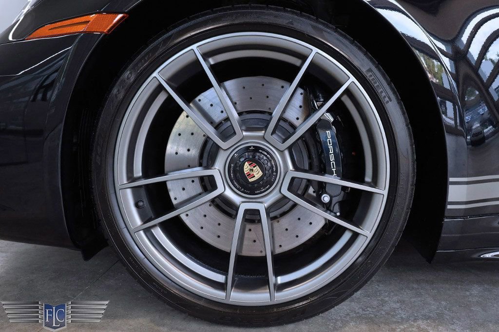 Used 2022 Porsche 911 50th Anniversary Edition image 41