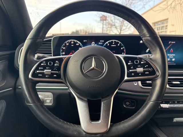 Used 2023 Mercedes-Benz GLS 580 4MATIC image 12